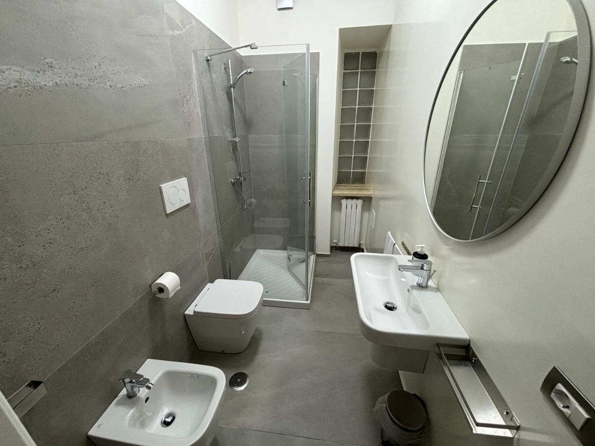 Room & Parking In Centro Citta Con Parcheggio Privato E Wifi Potenza Eksteriør bilde