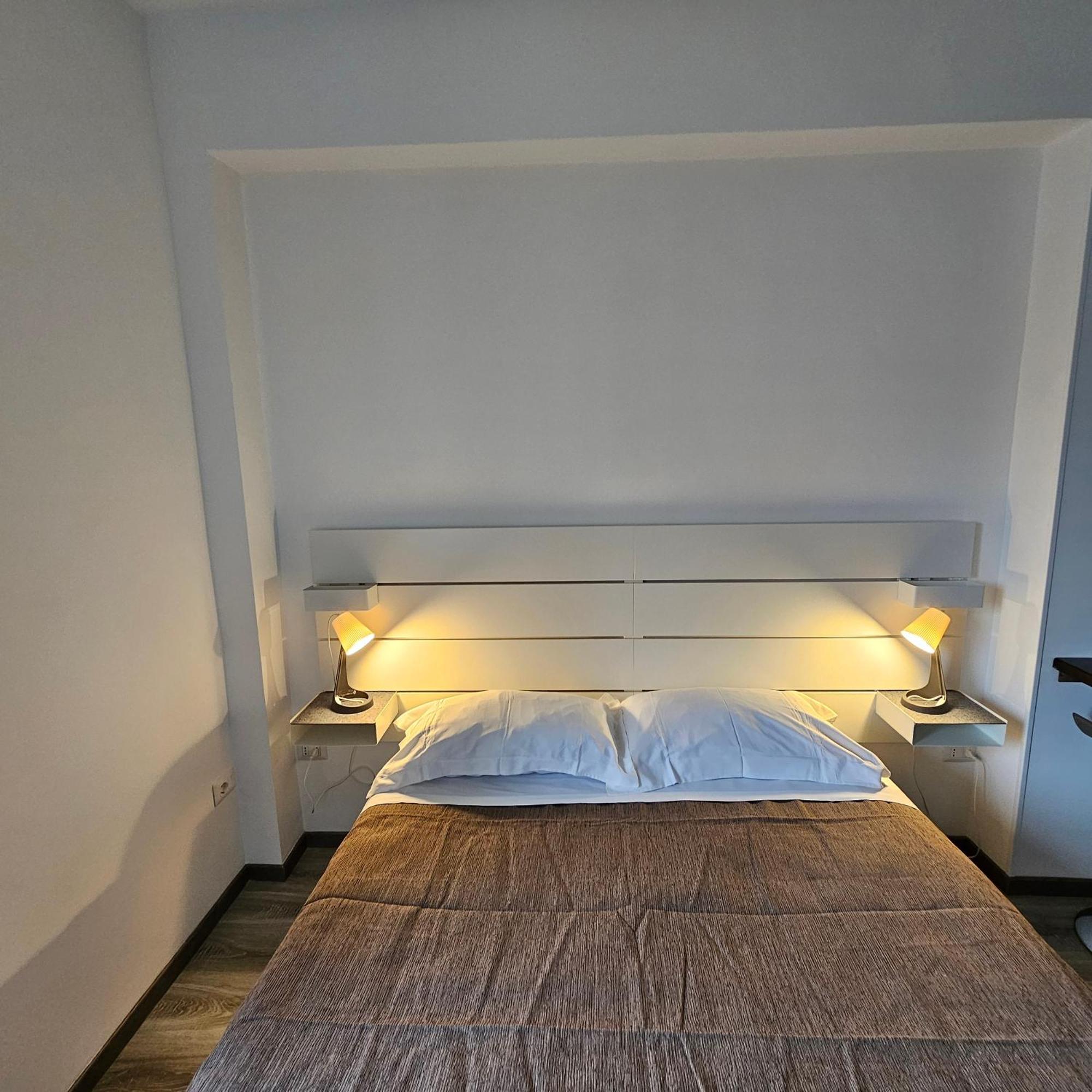 Room & Parking In Centro Citta Con Parcheggio Privato E Wifi Potenza Eksteriør bilde