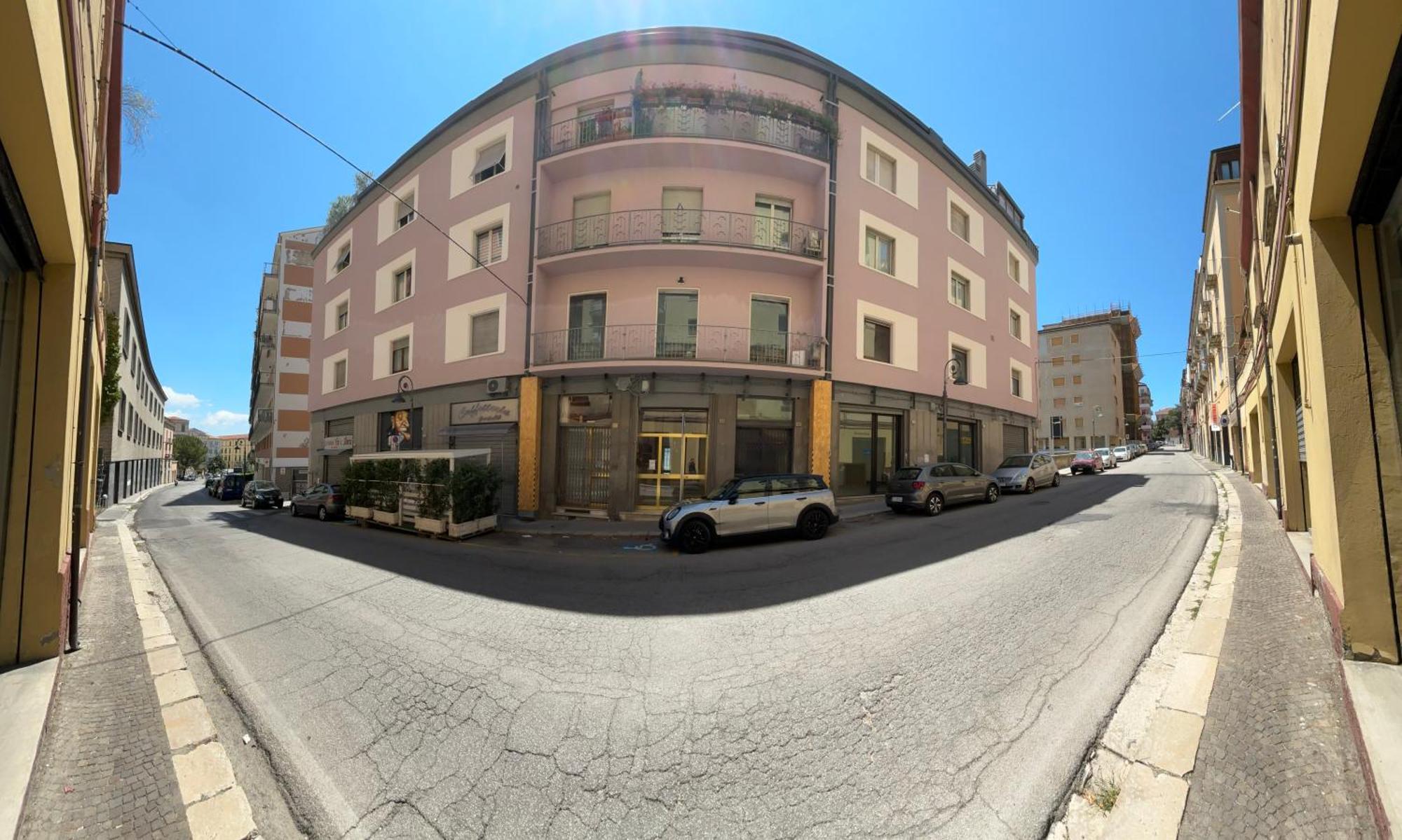 Room & Parking In Centro Citta Con Parcheggio Privato E Wifi Potenza Eksteriør bilde