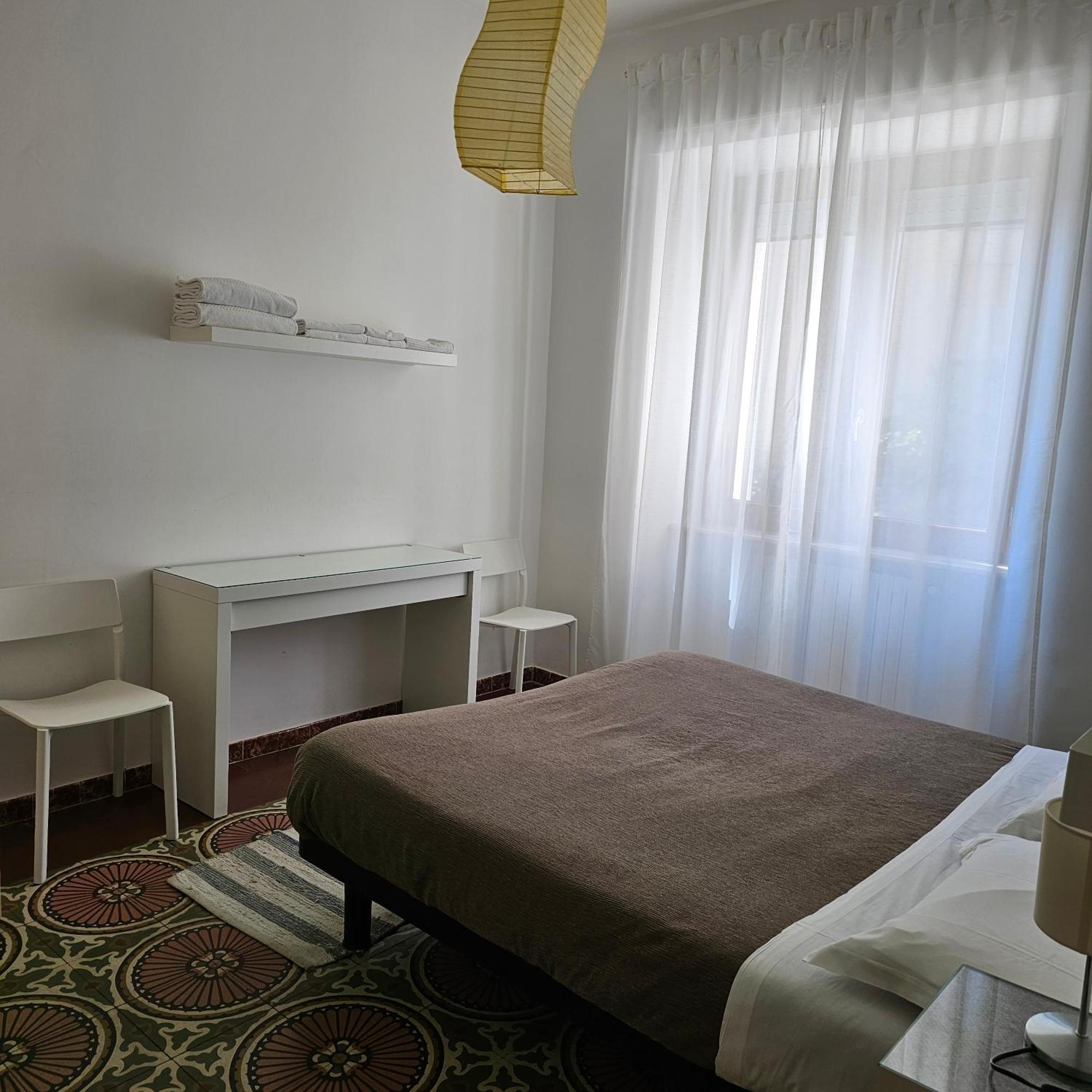 Room & Parking In Centro Citta Con Parcheggio Privato E Wifi Potenza Rom bilde